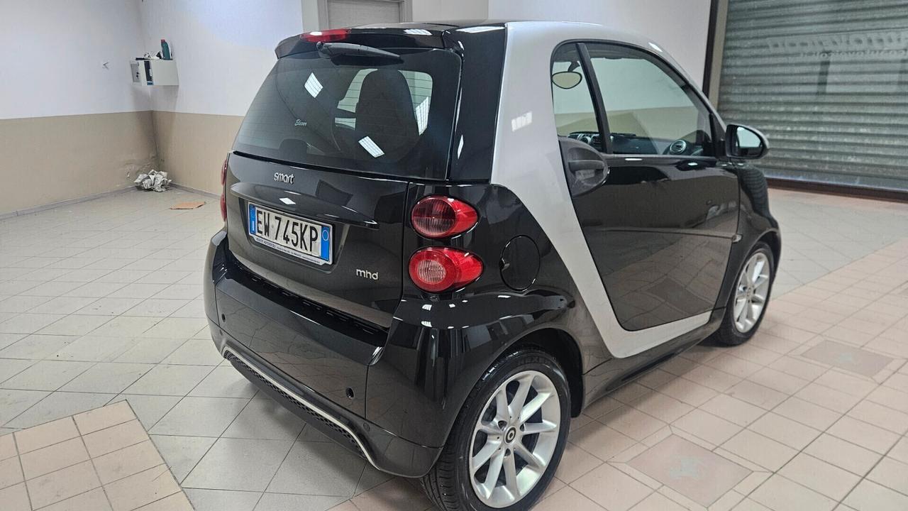Smart ForTwo 1000 52 kW MHD coupé pulse