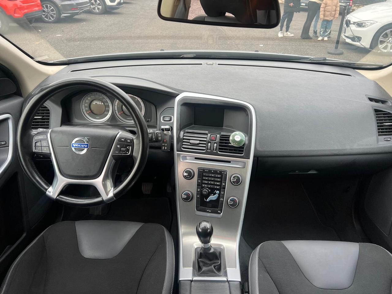 Volvo XC 60 XC60 D3 AWD Momentum