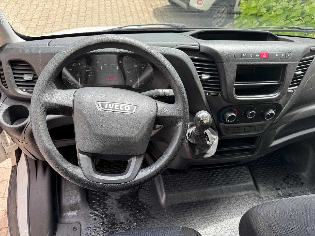 Iveco DAILY 35C16 L.3750 Quad-Tor RG Cabinato 2 RUOTA GEMELLARE
