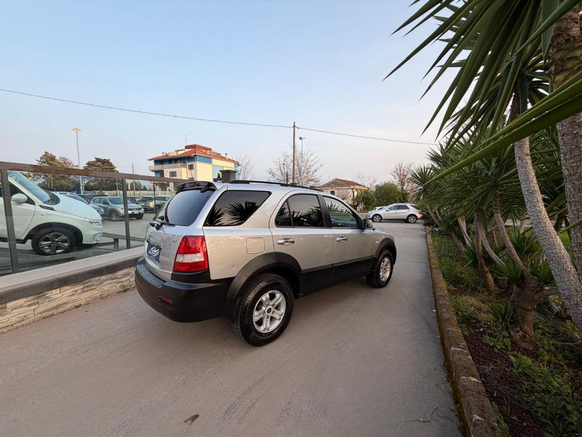 KIA - Sorento - 2.5 16V CRDI 4WD Active