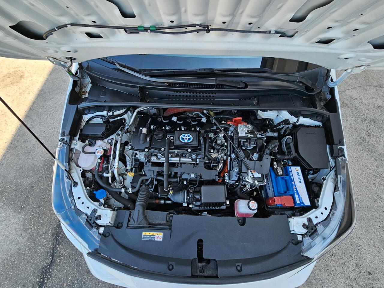 Toyota Corolla Touring Sports 1.8h auto START INCIDENTATA
