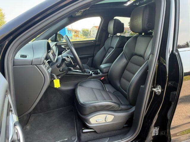 PORSCHE Macan 2.0 T UNICO PROPRIETARIO IVA ESPOSTA