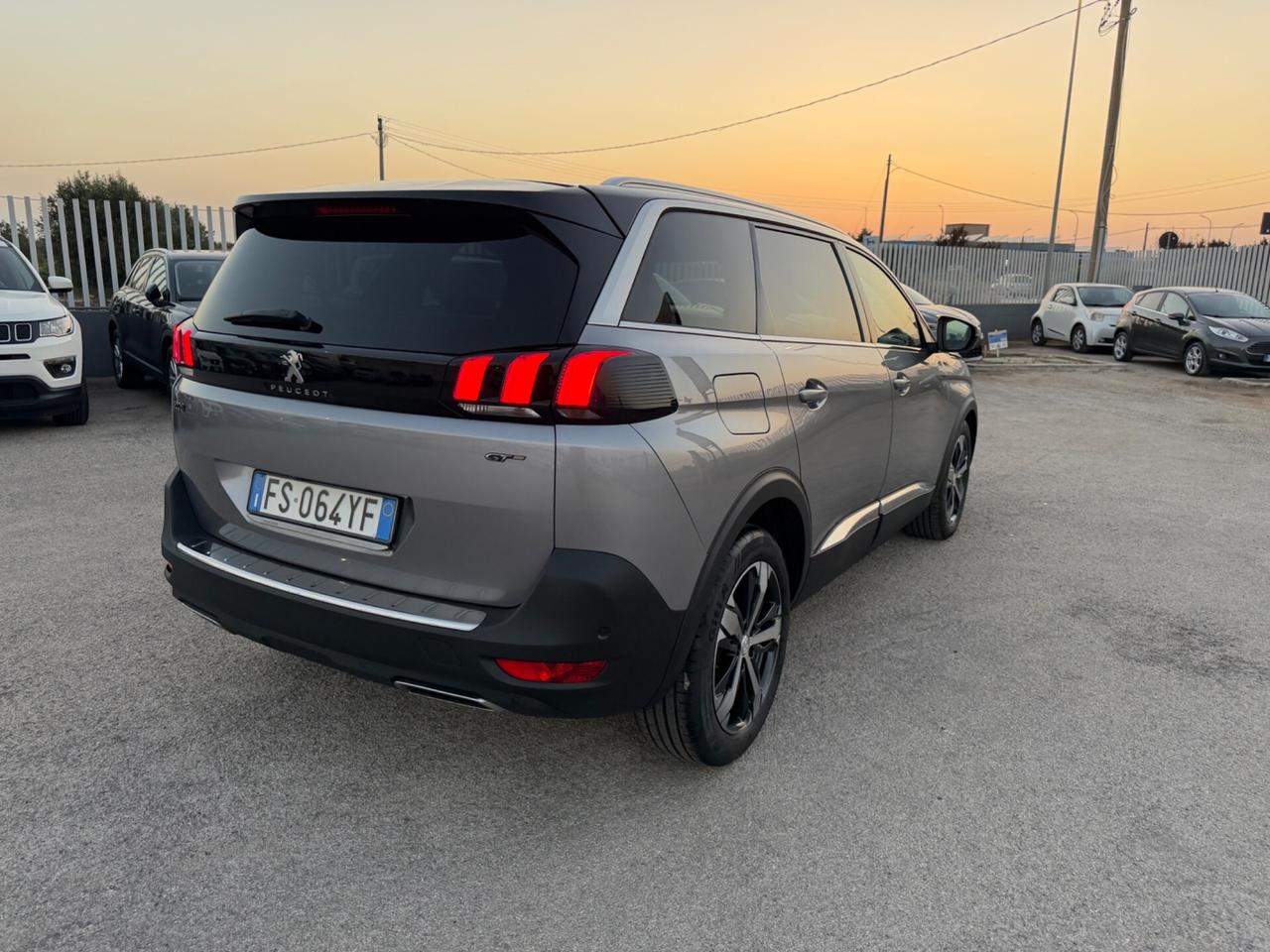PEUGEOT 5008 2.0 HDI 180 CV GT FULL LED TETTO MY19