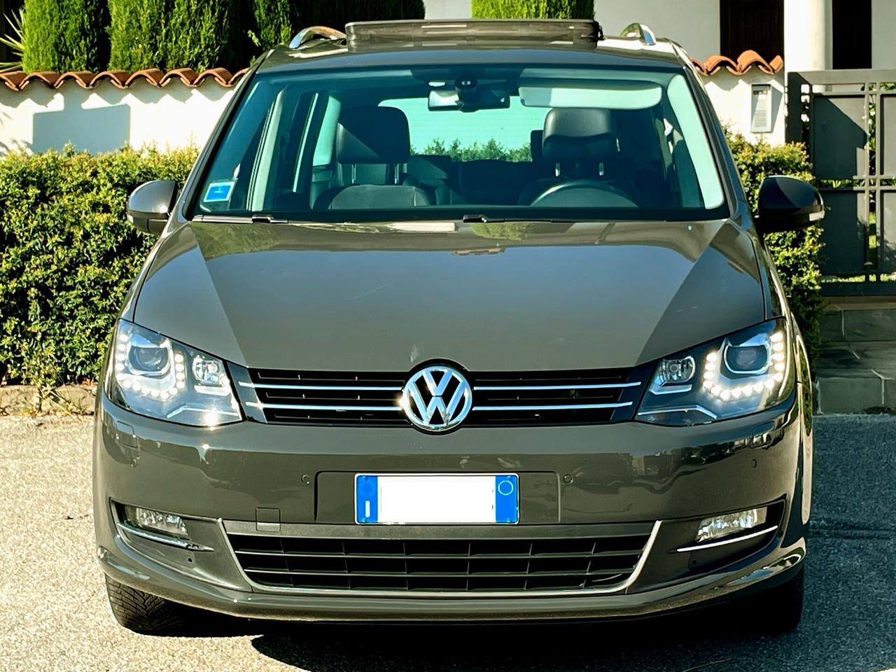 VW SHARAN 2.0D aut.-7POSTI-Pelle,Nav,Tetto-2014