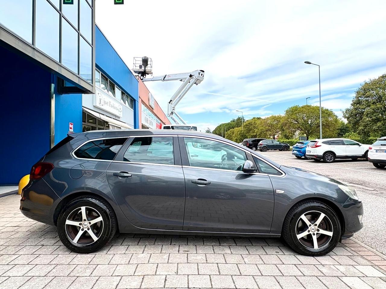 Opel Astra 1.7 CDTI 125CV Sports Tourer Cosmo