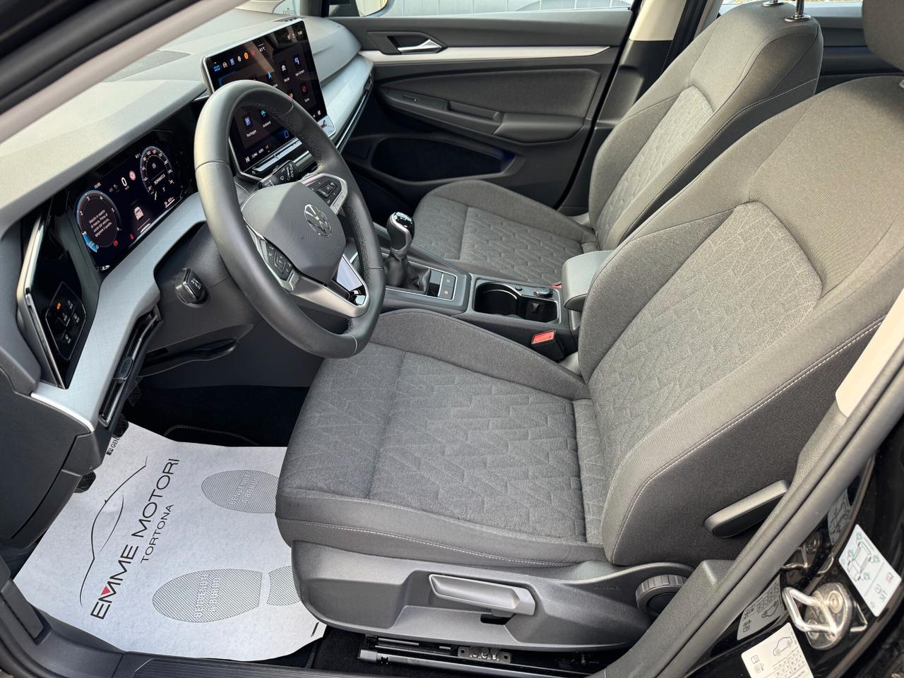 Volkswagen Golf 8,5 2.0 tdi Life /NO VINCOLI