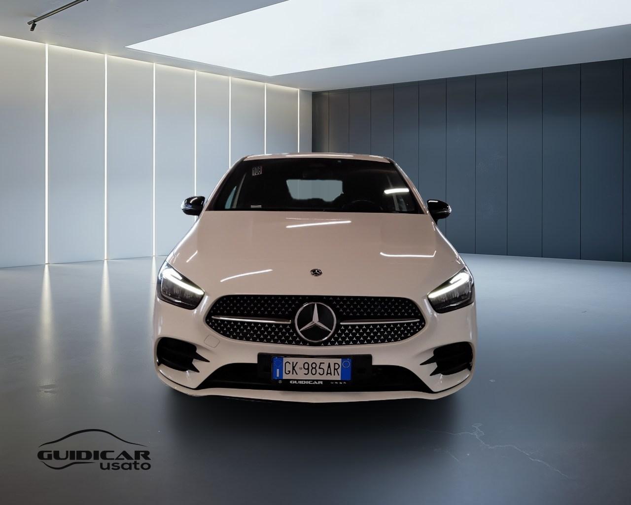 Mercedes-Benz Classe B - W247 2023 - B 180 d AMG Line Advanced Plus auto
