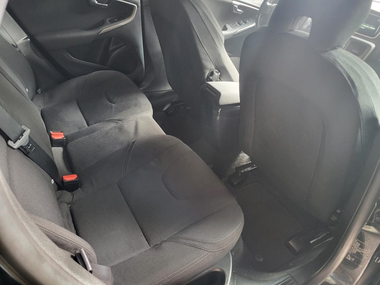 Volvo V40 D3 Momentum