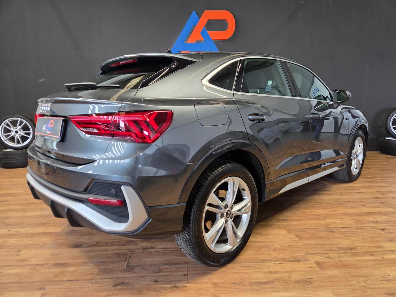 Audi Q3 Sportback 35 2.0 tdi S line edition s-tronic IVA ESPOSTA