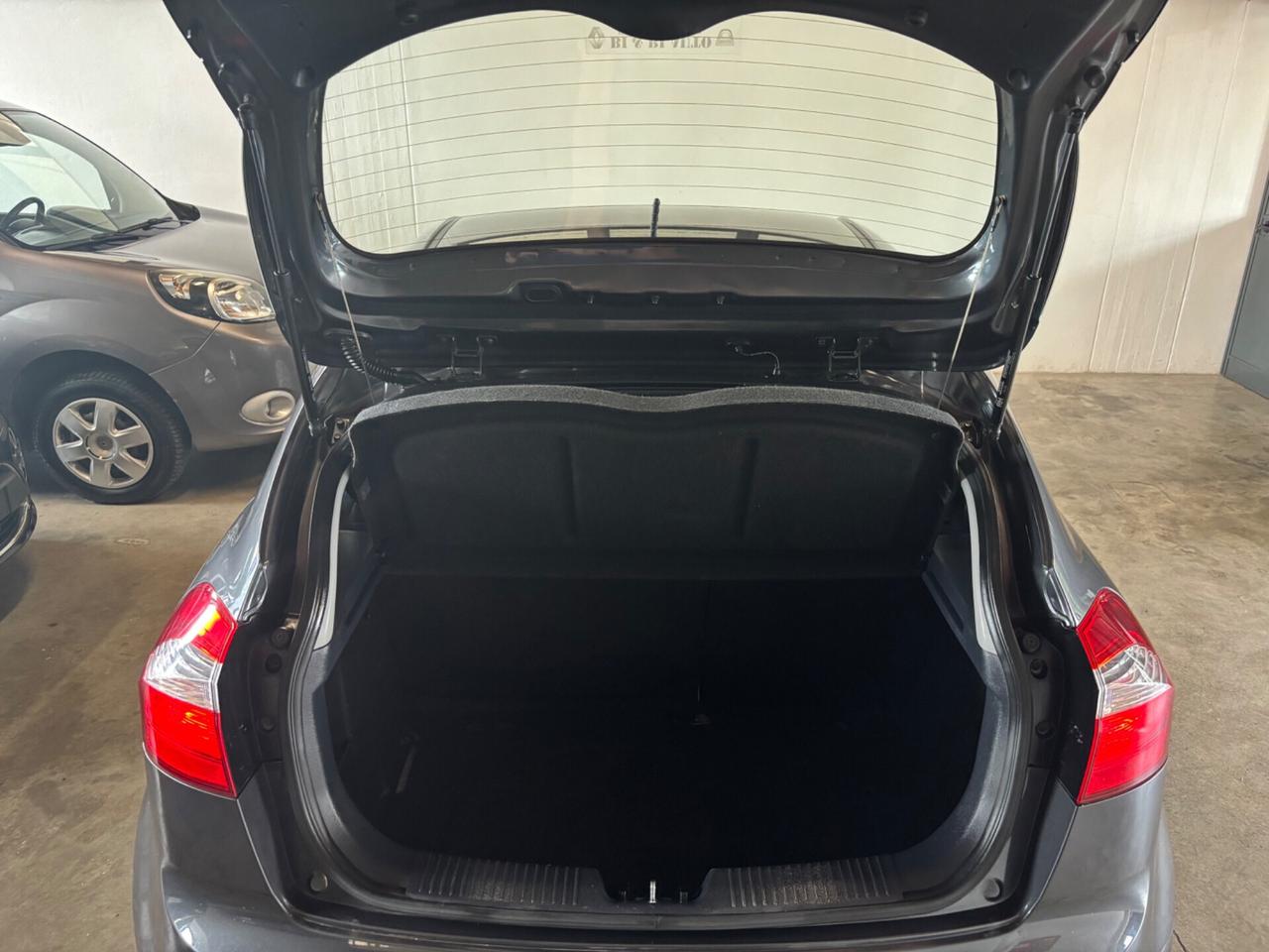 Kia Rio 1.1 CRDi OK NEOPATENTATI
