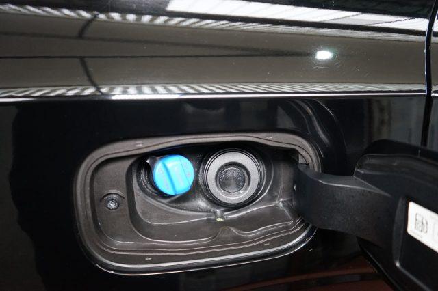 VOLVO XC60 B4 (d) AWD Geartronic Business