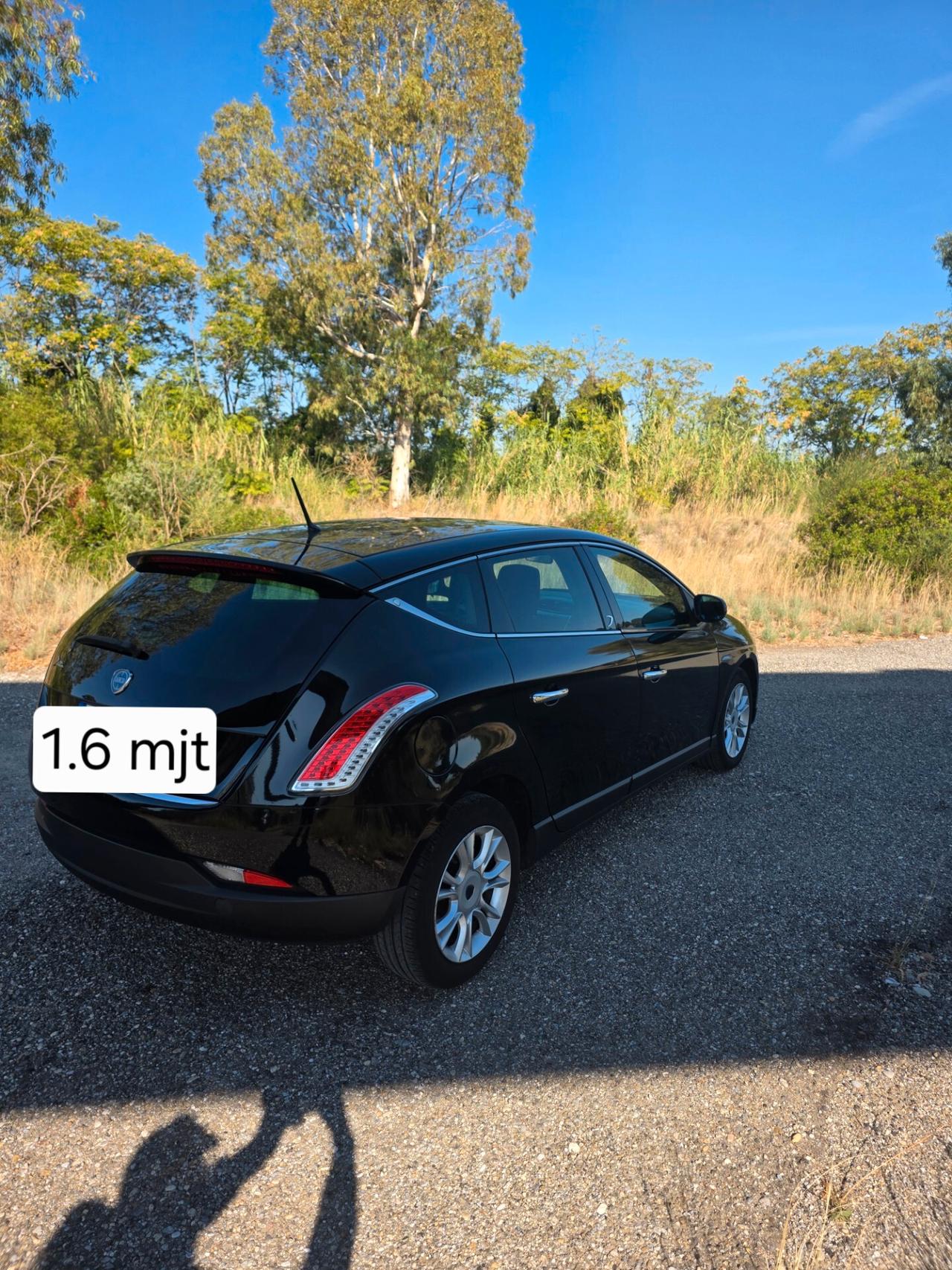 Lancia Delta 1.6 MJT DPF Platino