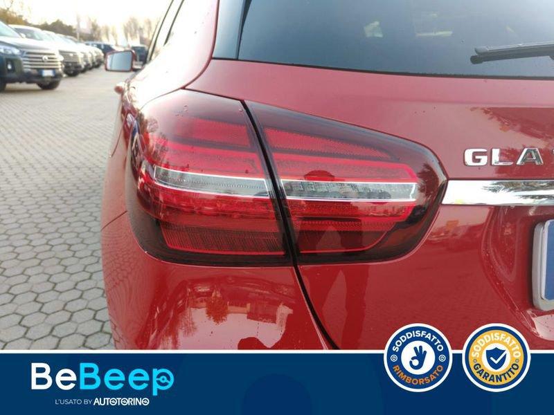 Mercedes-Benz GLA 180 D PREMIUM AUTO