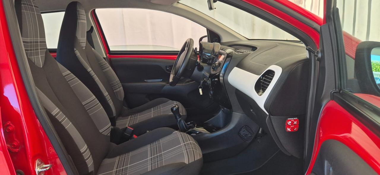 PEUGEOT 108 1.0 70CV STYLE Adatta per neop. 10/2017