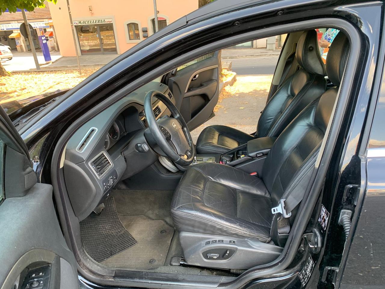 Volvo XC 70 XC70 2.4 D5 Summum #5941