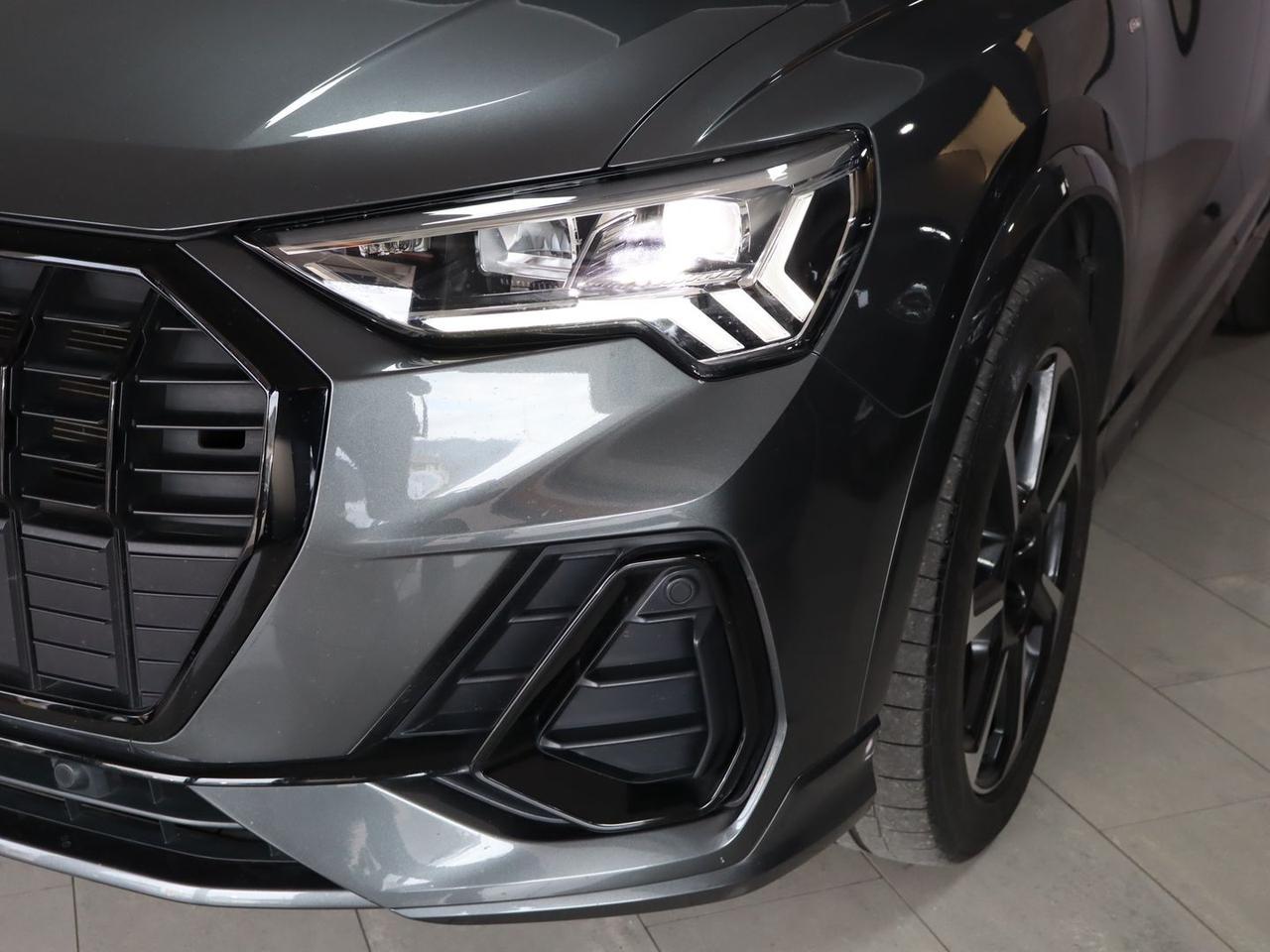 Audi Q3 S Line 1.5 35 TFSI #10221