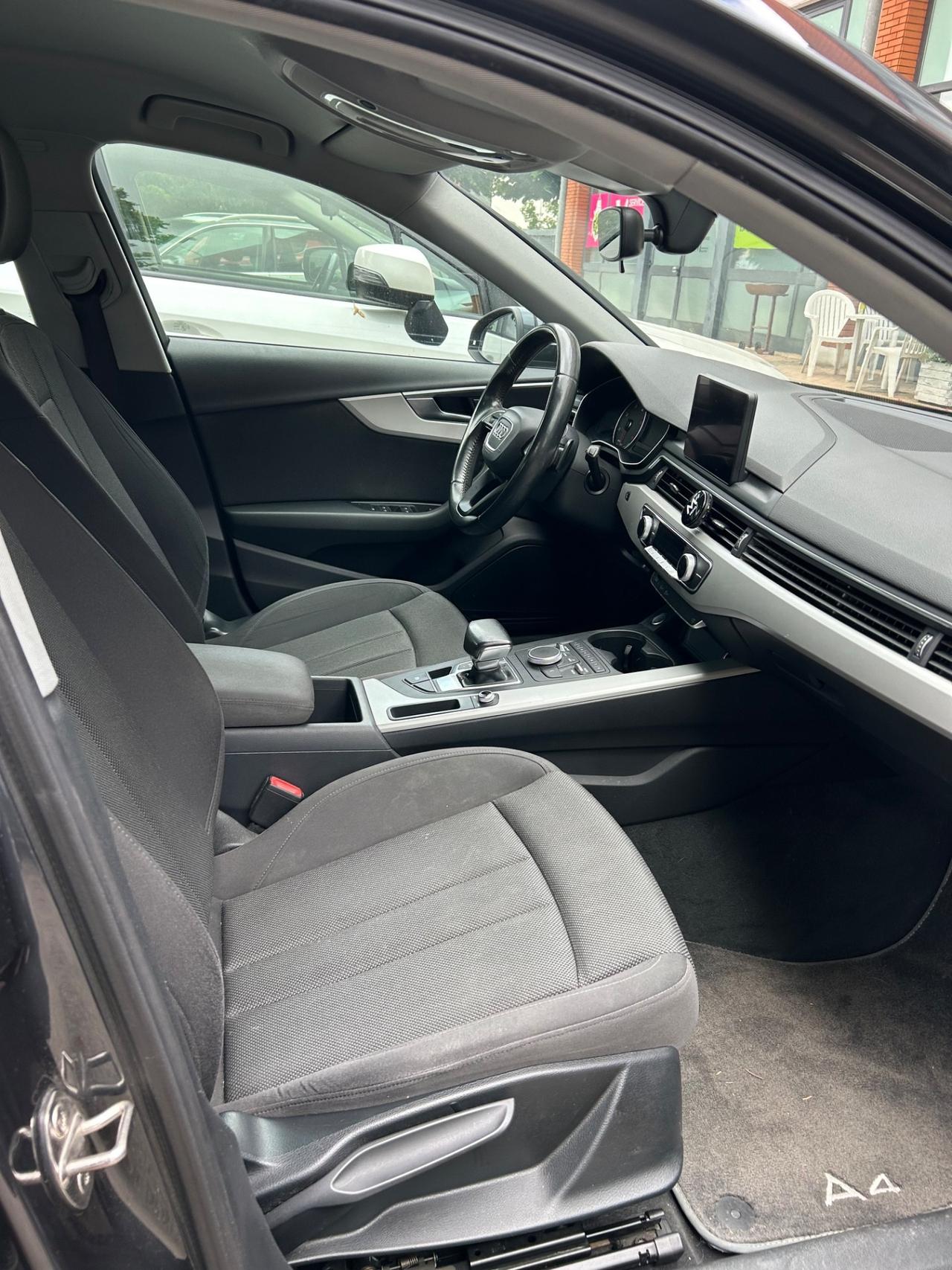 Audi A4 Avant 2.0 TDI 150 CV ultra S tronic Business Sport