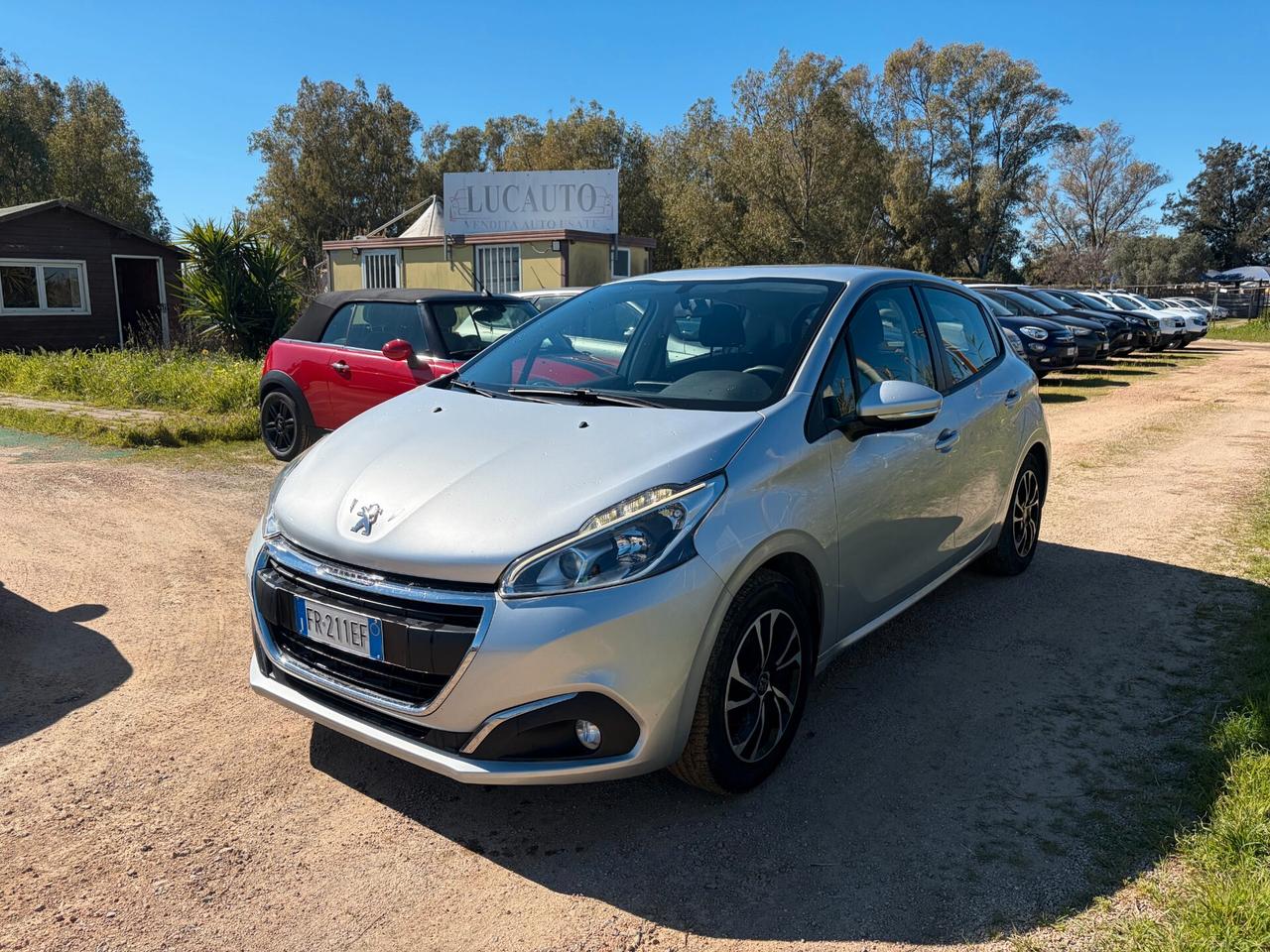 PEUGEOT 208 1.6 BLUEHDI 75CV ANNO 2018 ADATTA NEOPATENTATI