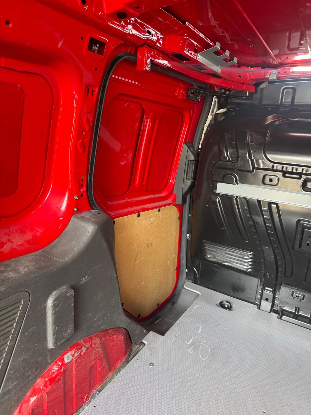 FORD TRANSIT CONNECT FULL OPTIONAL