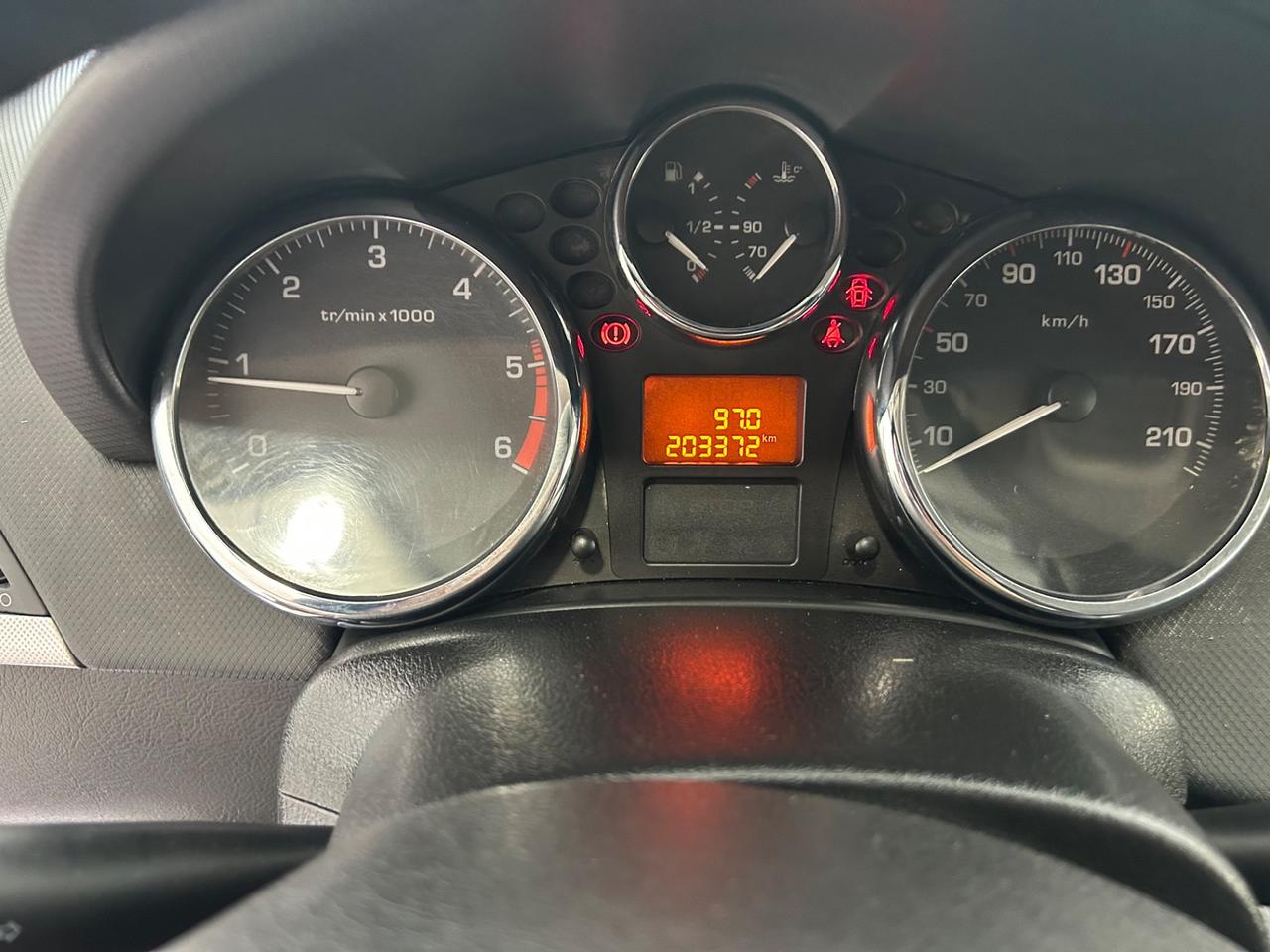 Peugeot 207 1.4 HDi 70CV 3p. ONE Line