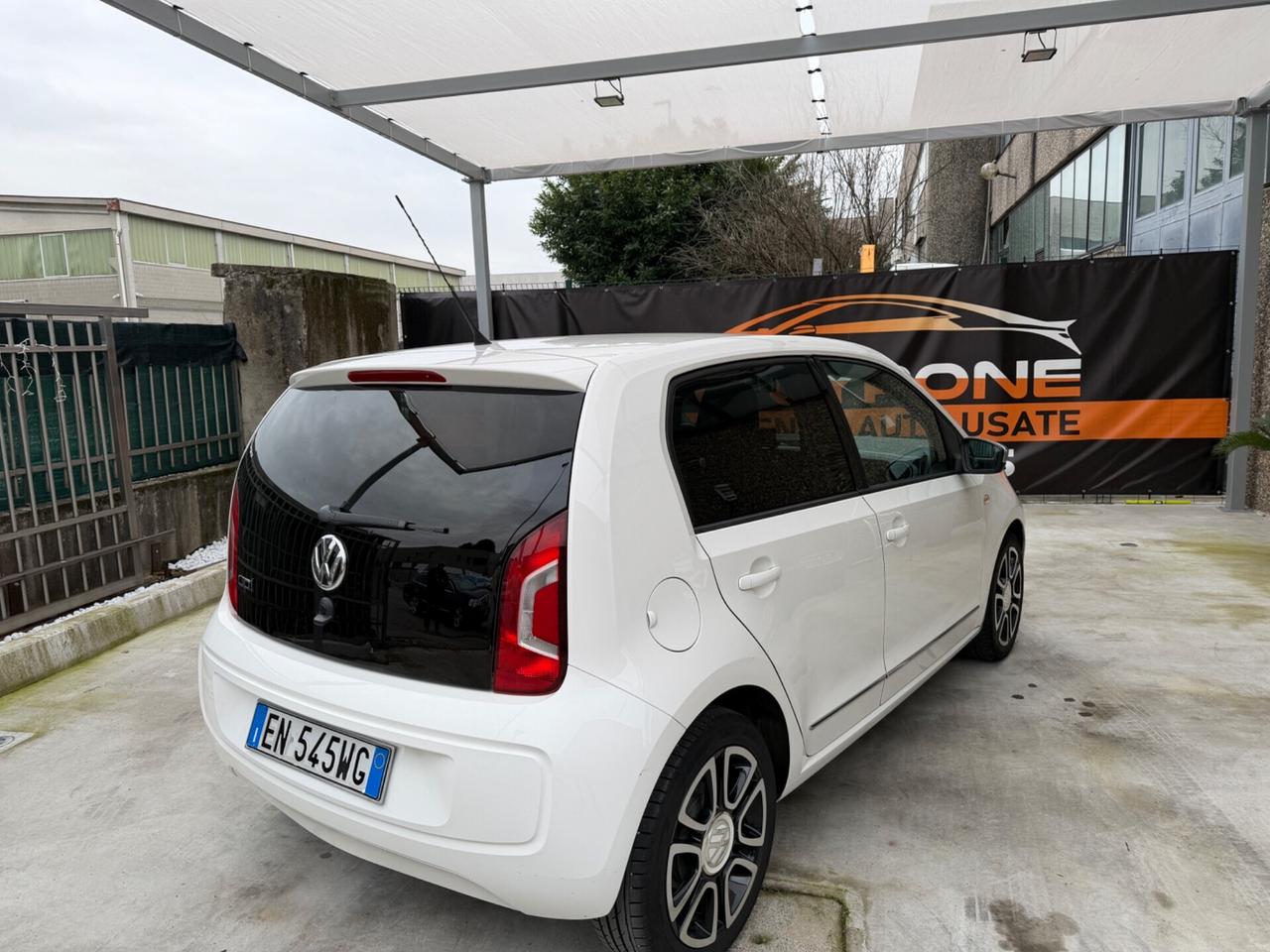 Volkswagen up! 1.0 benzina EURO5b neopatentati