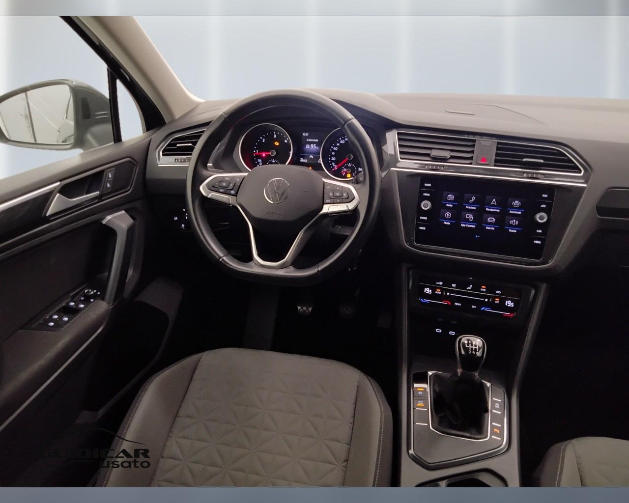VOLKSWAGEN Tiguan II 2021 - Tiguan 2.0 tdi Life 122cv