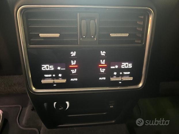 PORSCHE Cayenne 3.0 V6 TIPTRONIC PELLE TETTO APR