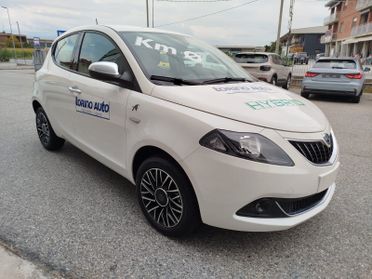 Lancia Ypsilon 1.0 FireFly 5 porte S&S Hybrid Alberta Ferretti