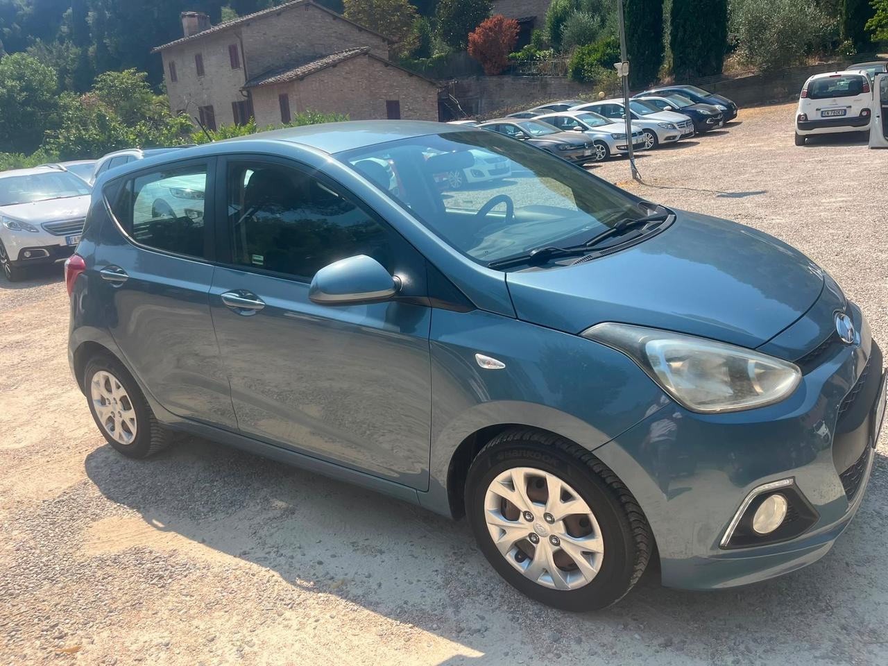 Hyundai i10 1.0 MPI Sound Edition