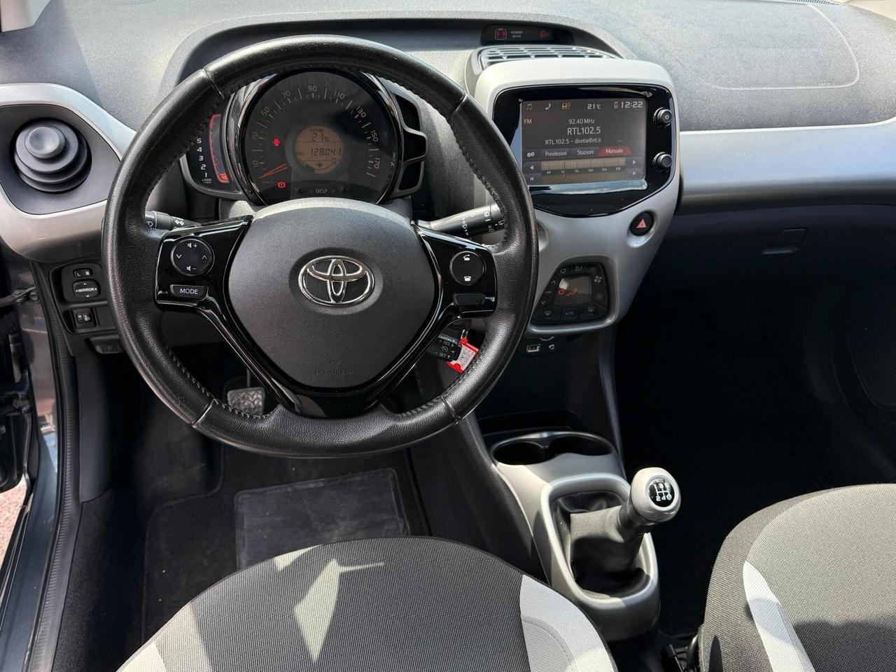 Toyota Aygo 69 CV *RETROCAMERA