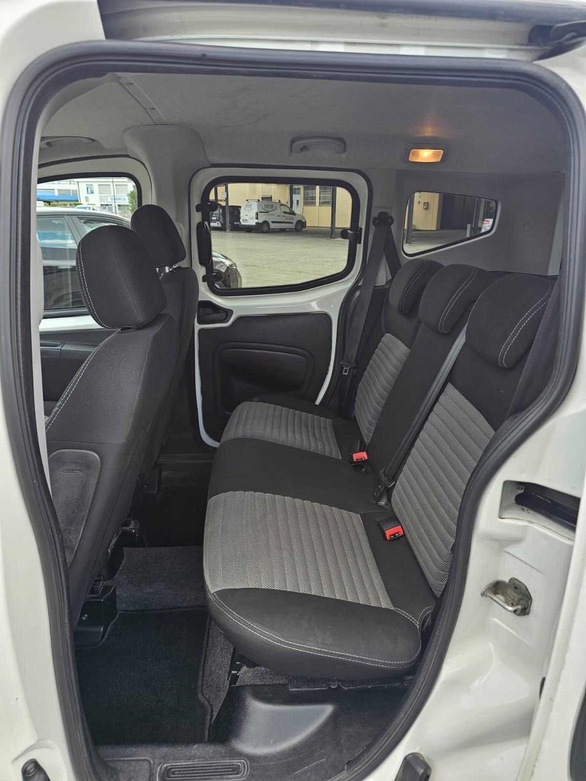 Fiat Qubo 1.3 MJT 95 CV Trekking