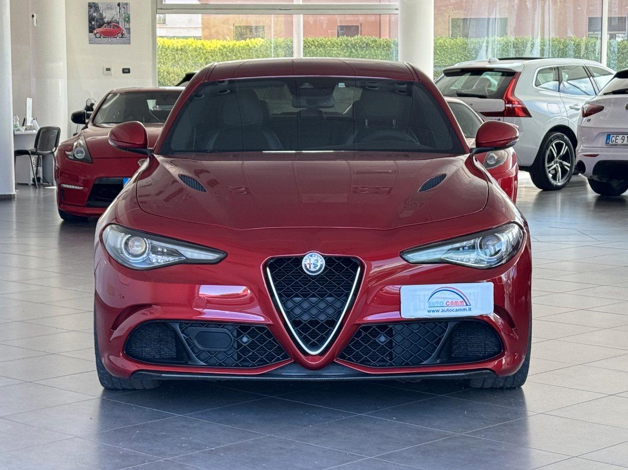 ALFA ROMEO Giulia 2.9 T V6 AT8 Quadrifoglio Rosso Competizione