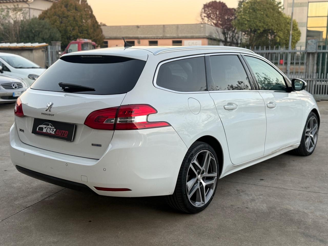 Peugeot 308 BlueHDi 120 S&S EAT6 GT Line