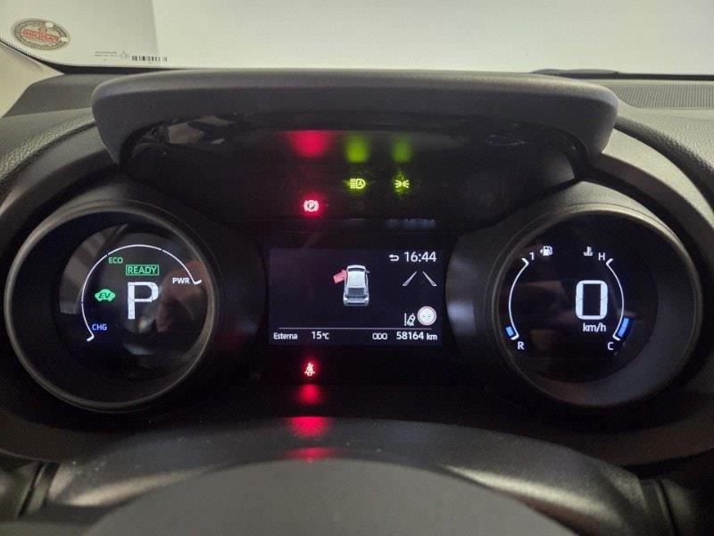 Toyota Yaris 4ª serie 1.5 Hybrid 5 porte Trend