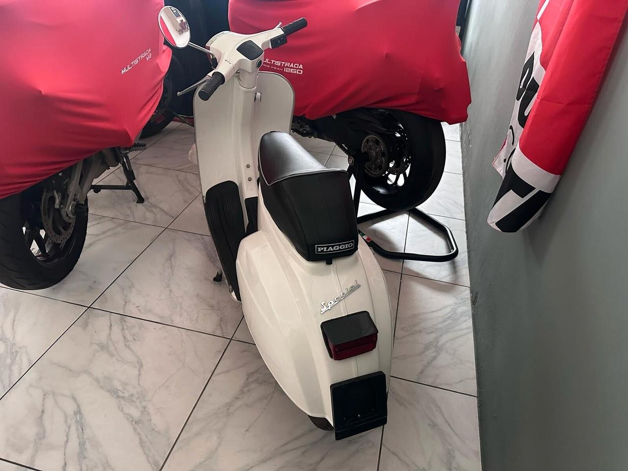 Vespa 50 Special - Completamente restaurata