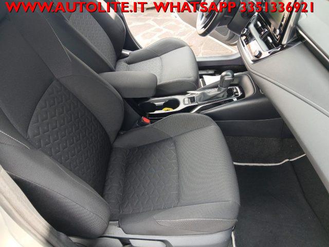 TOYOTA Corolla Touring Sports 1.8 Hybrid Business