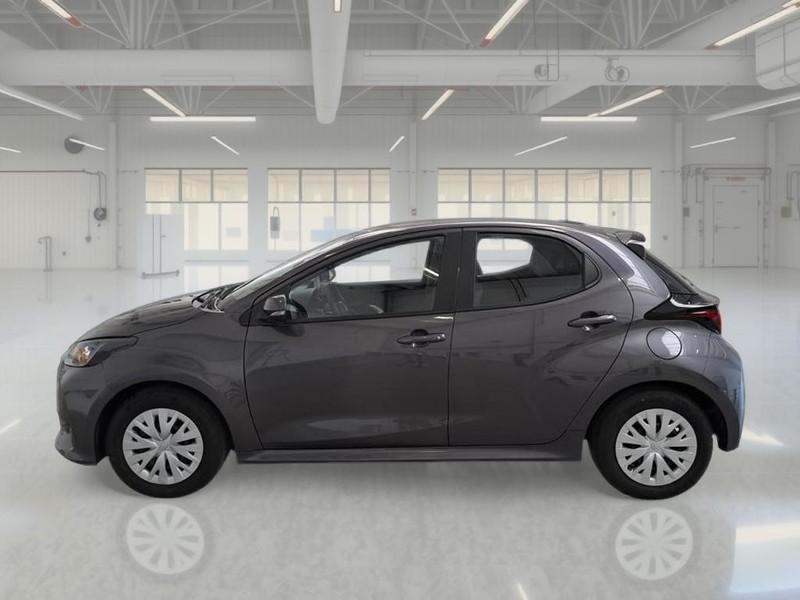 TOYOTA YARIS HYBRID BUSINESS MY21 5 PORTE BERLINA
