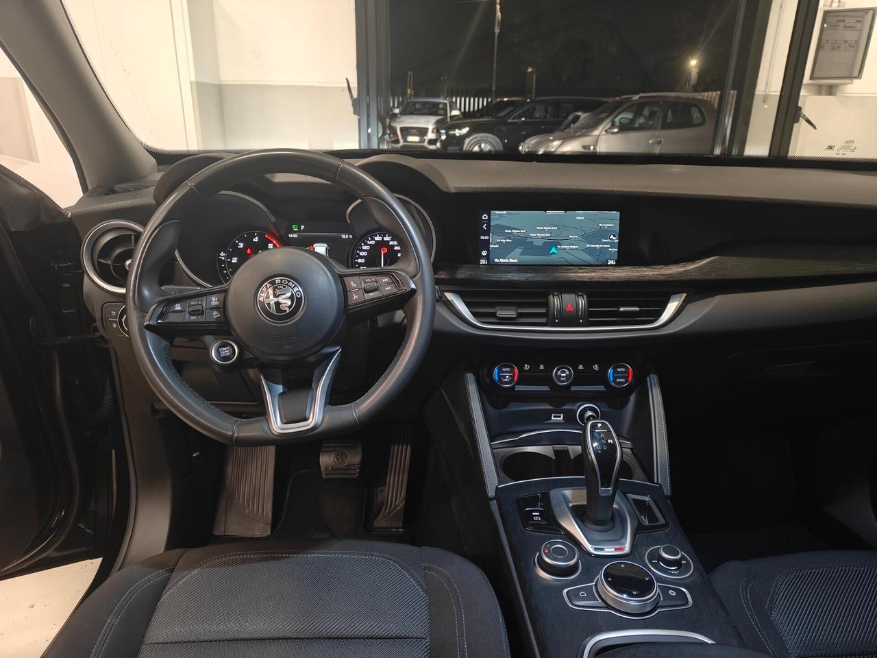 Alfa Romeo Stelvio 2.2 Turbodiesel 190 CV AT8 Q4 Business
