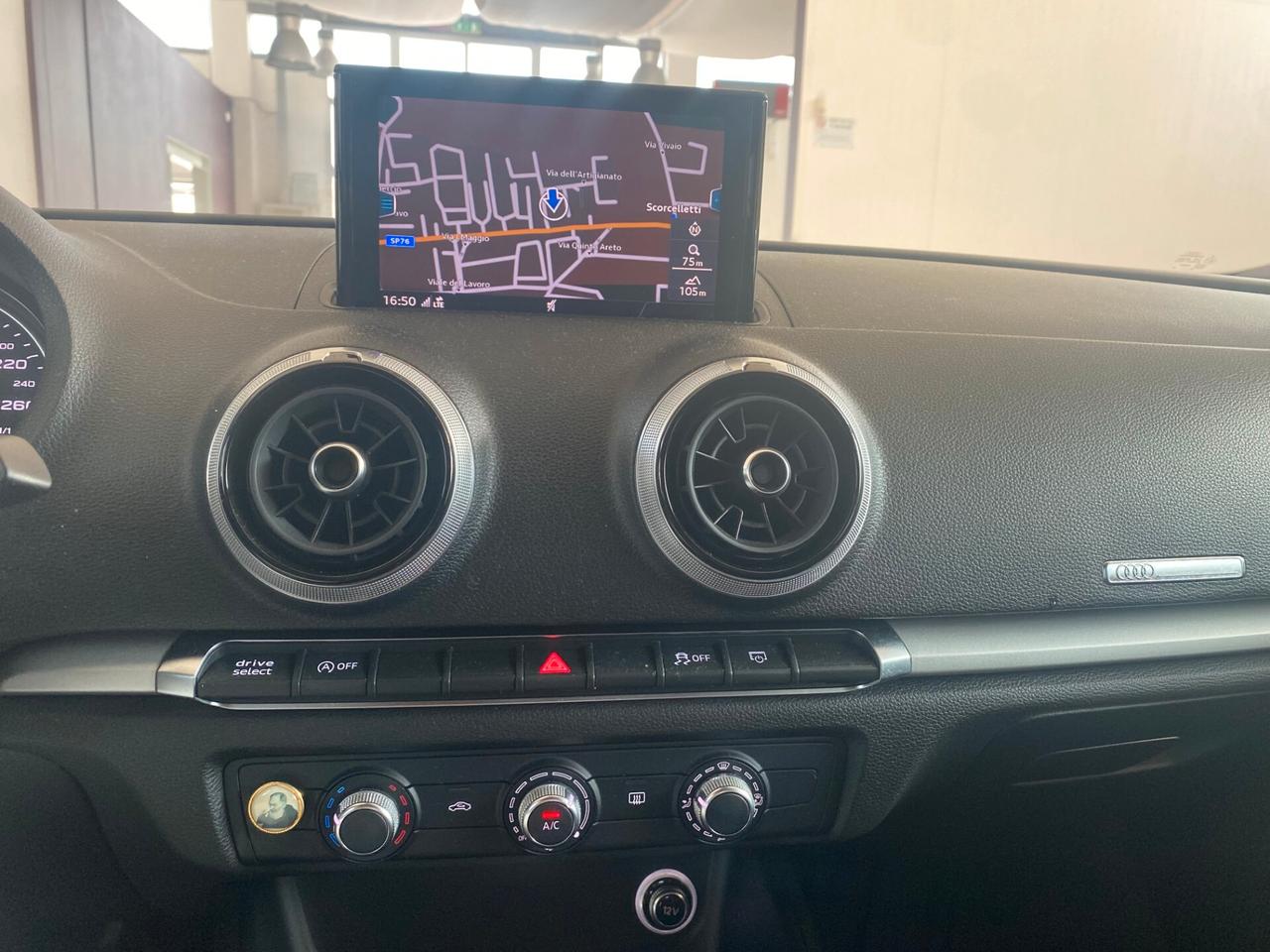 Audi A3 1.6 TDI 116 CV Business