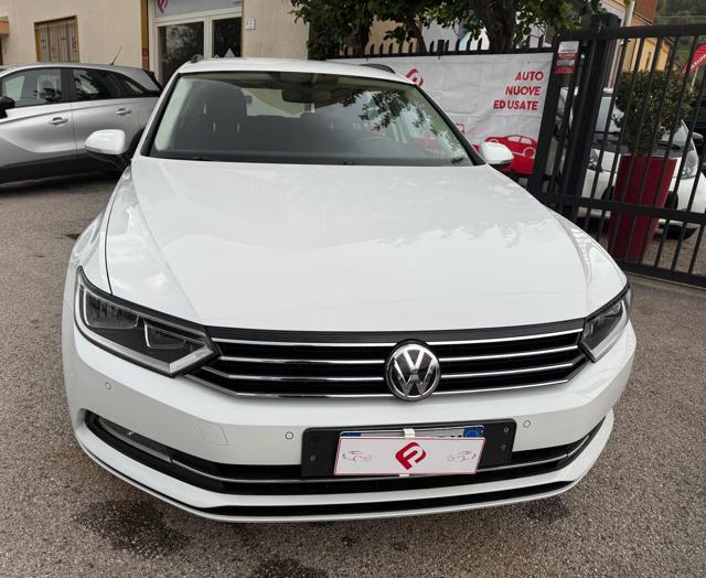 VOLKSWAGEN Passat Variant 1.6 TDI SCR DSG Business BMT