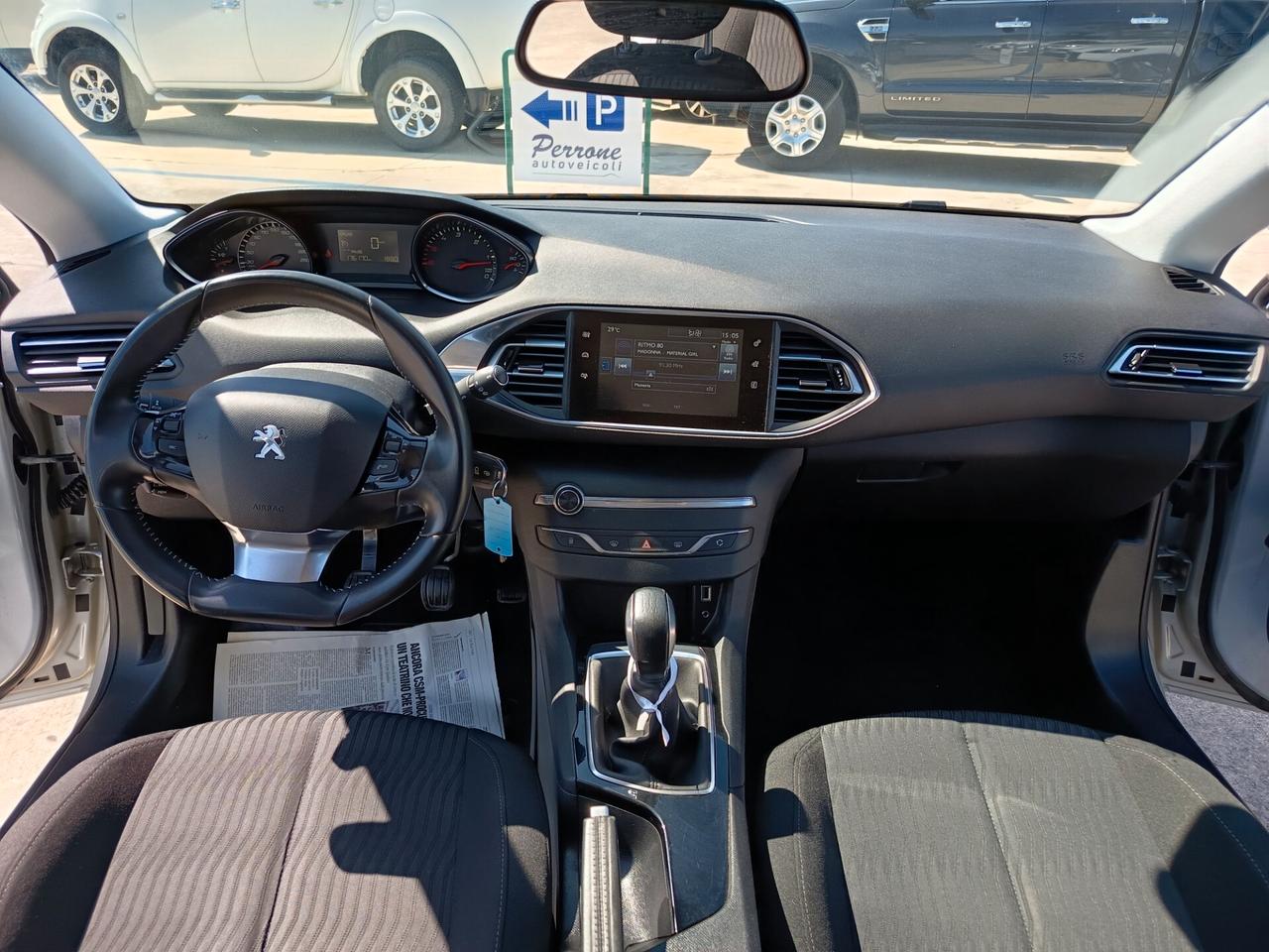 Peugeot 308 BlueHDi 100 S&S Active