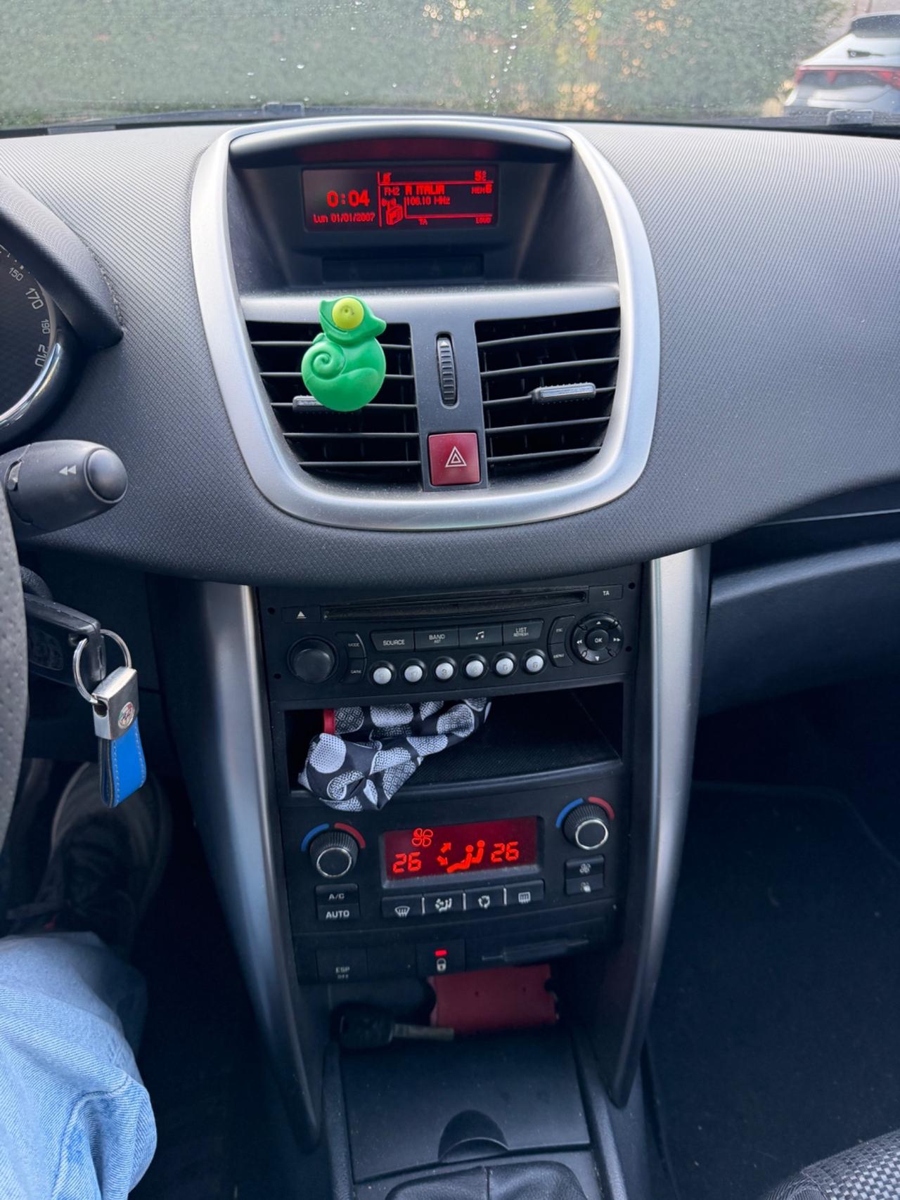 Peugeot 207 1.6 VTi 120CV CC Allure