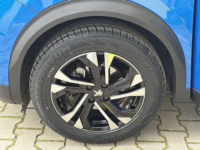 Peugeot 2008 1.5 BlueHDi 110 CV Allure Pack