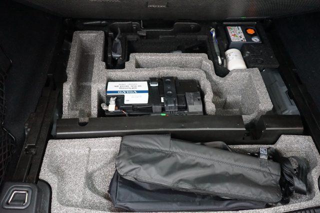 VOLVO XC60 T6 Recharge Plug-in Hybrid AWD automatico Plus Dar