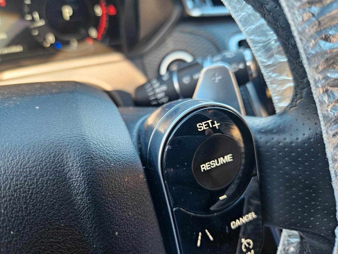 Land Rover Range Velar 2.0 TD4 180 CV R-Dynamic SE