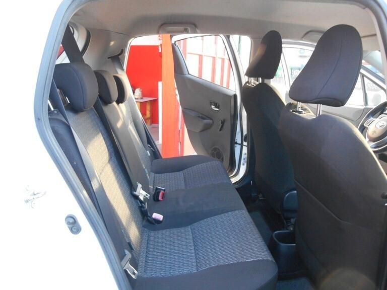 Toyota Yaris 1.0 5 porte X NEOPATENTATI
