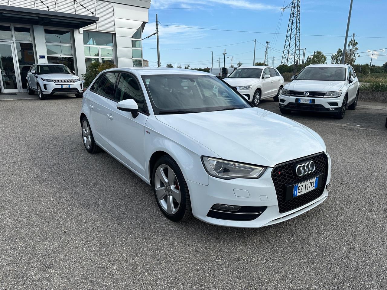Audi A3 1.6 TDI clean diesel S tronic Ambiente - 2015