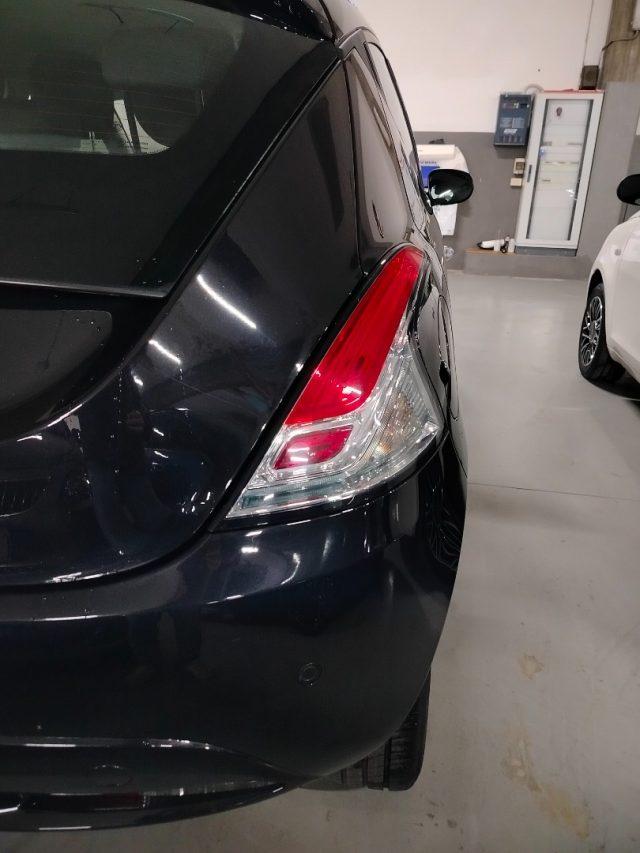 LANCIA Ypsilon 1.0 70cv Hybrid Platino PROMO