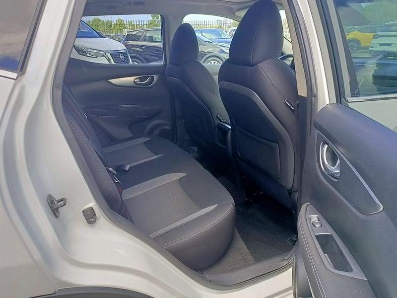 Nissan Qashqai 1.2 dig-t N-Connecta 115cv 1.2 DIG-T 115cv N-Connecta 2WD