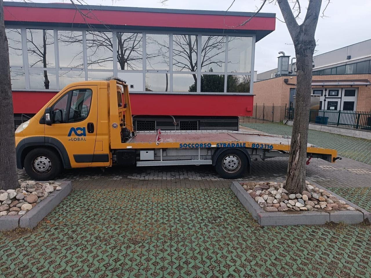 Carroattrezzi Fiat Ducato 3.0 diesel~Patente B~2013 €16.500 comprezo iva